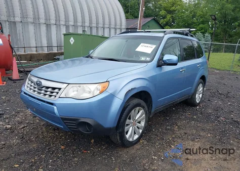 2011 Subaru Forester 2.5X Premium z USA, uszkodzony, nr VIN JF2SHADC6BH755106